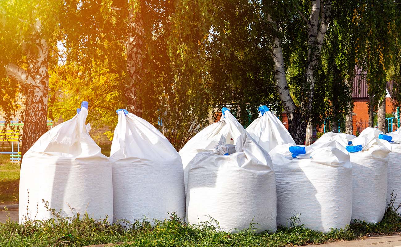 Application of agricultural bulk bags for grain storage